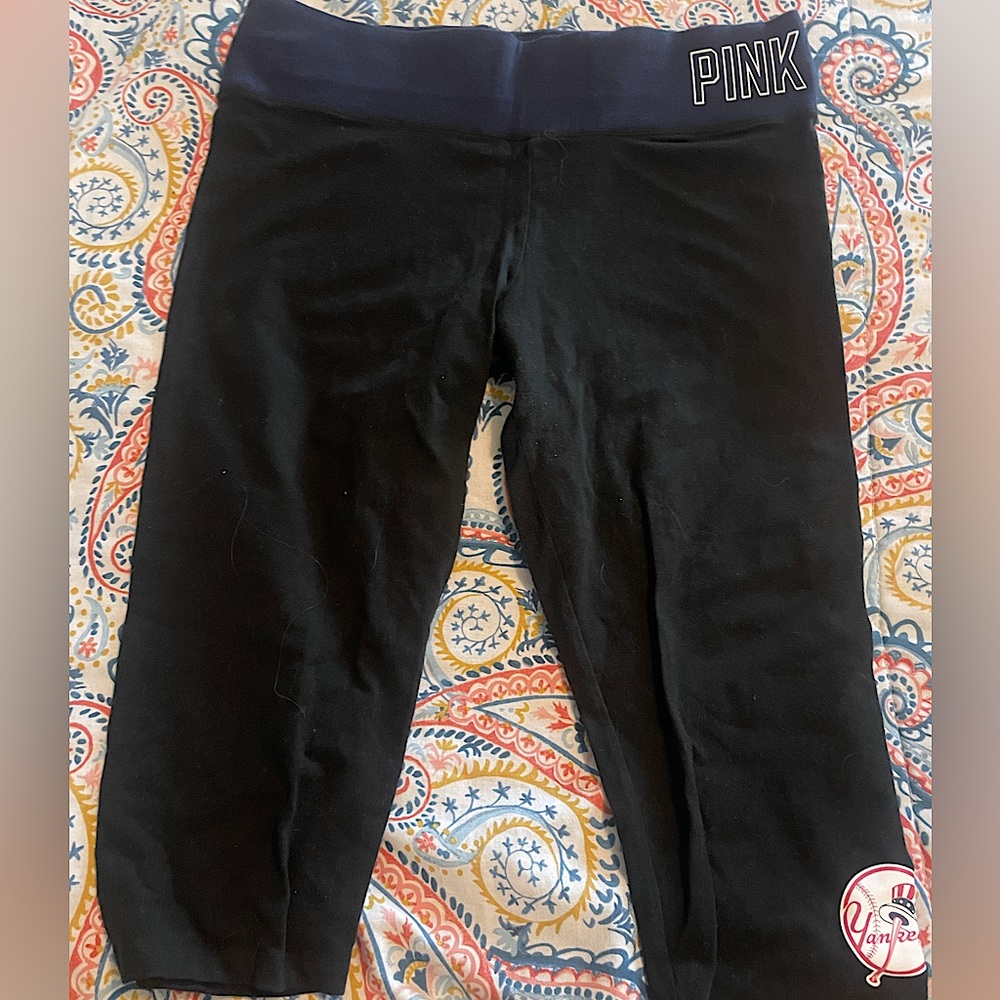 PINK MLB YANKEES Yoga pant cropped
